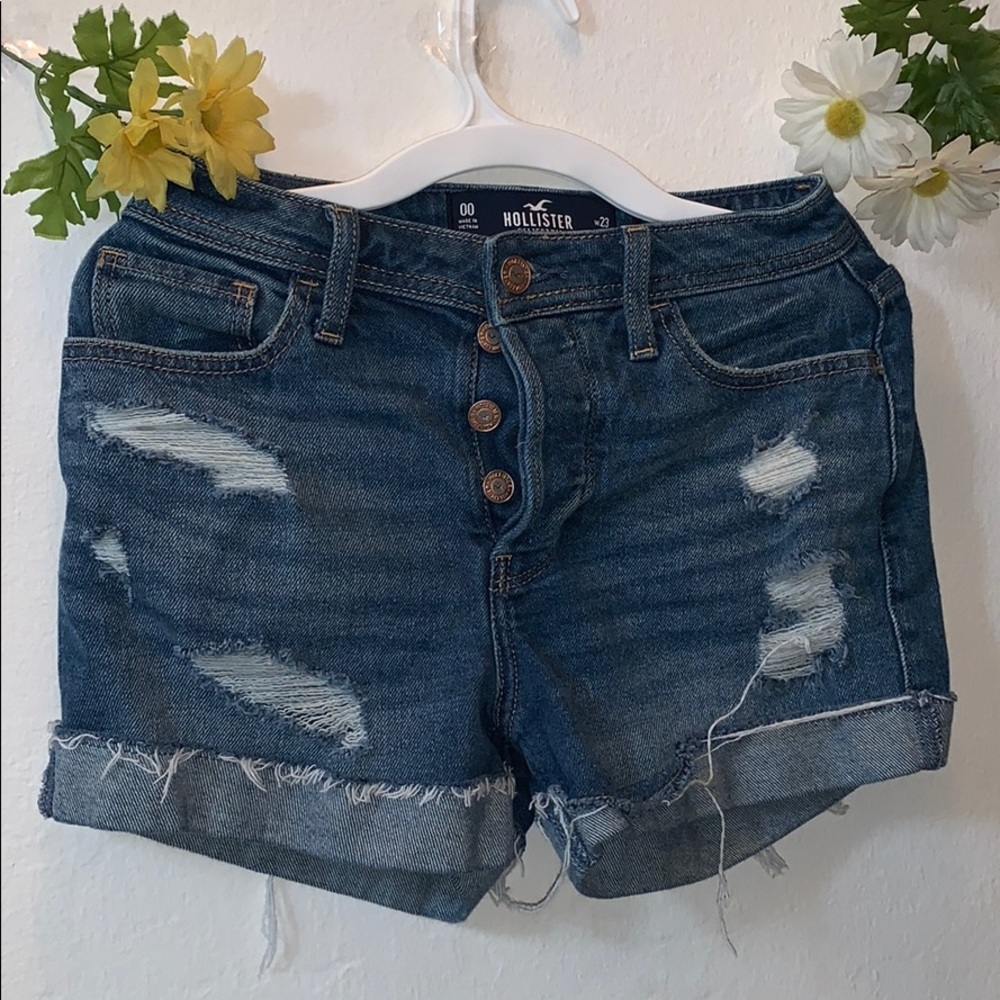 High-rise hollister mom shorts